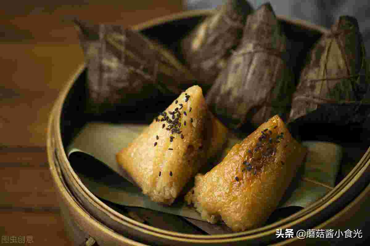 端午节吃什么传统美食(端午节必吃的10种食物)