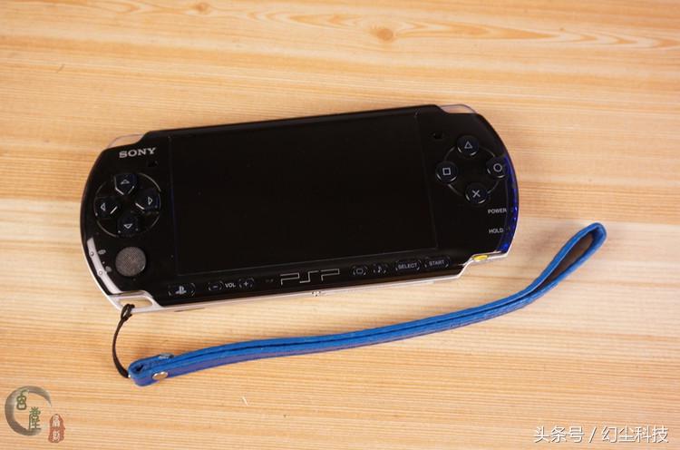 psp2000和3000的区别(PSP如何区分是3000还是2000)