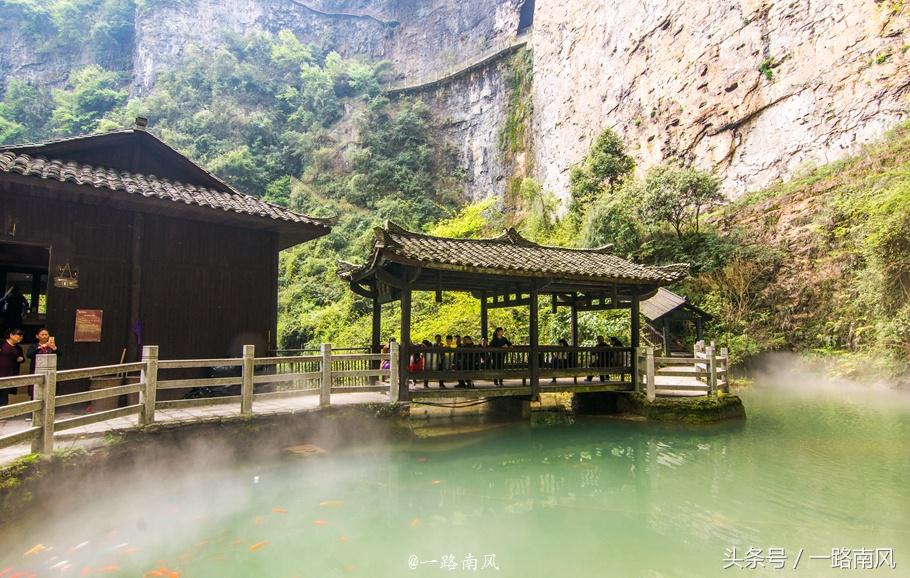 桃花源记地点在哪(陶渊明写的桃花源在哪里)