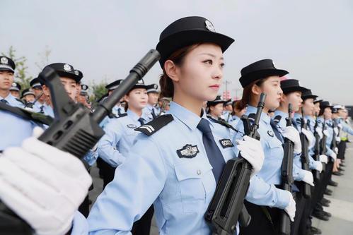 警察是公务员吗(中国公安部门的警察都是公务员吗？有没有其他编制)