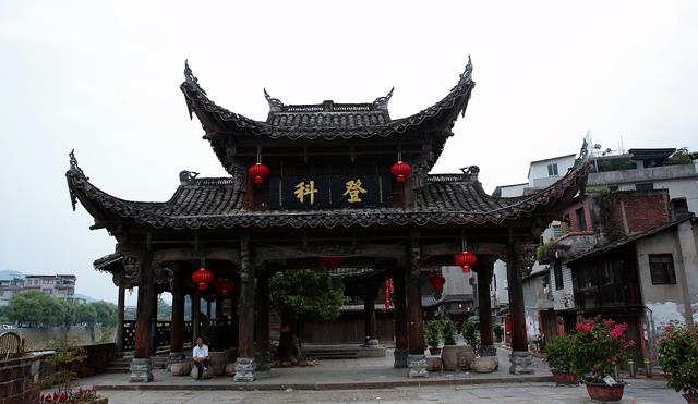 福建旅游必去十大景点排名(一生必去的福建省13个景区)