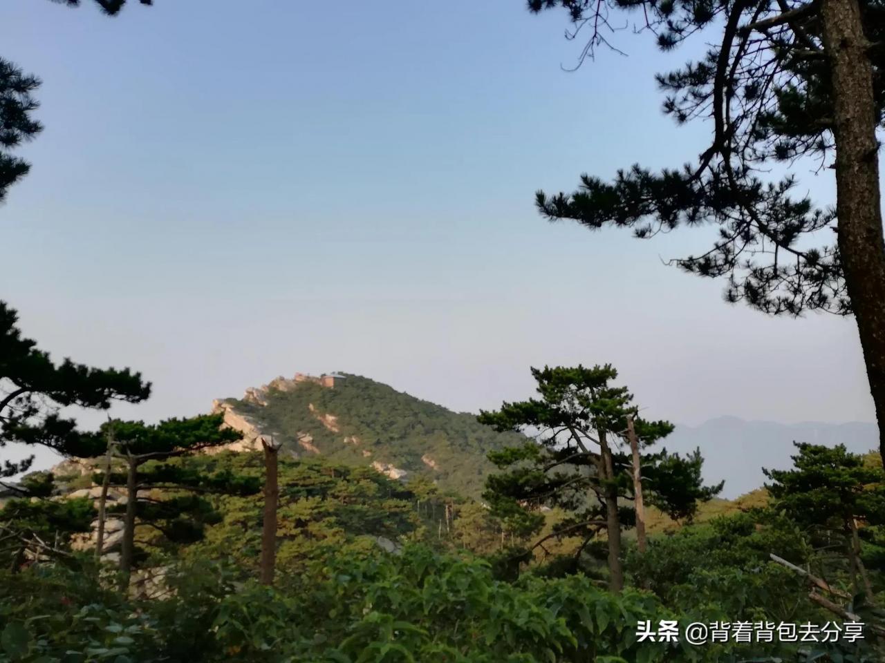 介绍江西十大最美旅游景点(探索江西十大最美旅游景点)